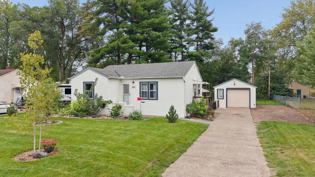 826 Cross Street, Anoka