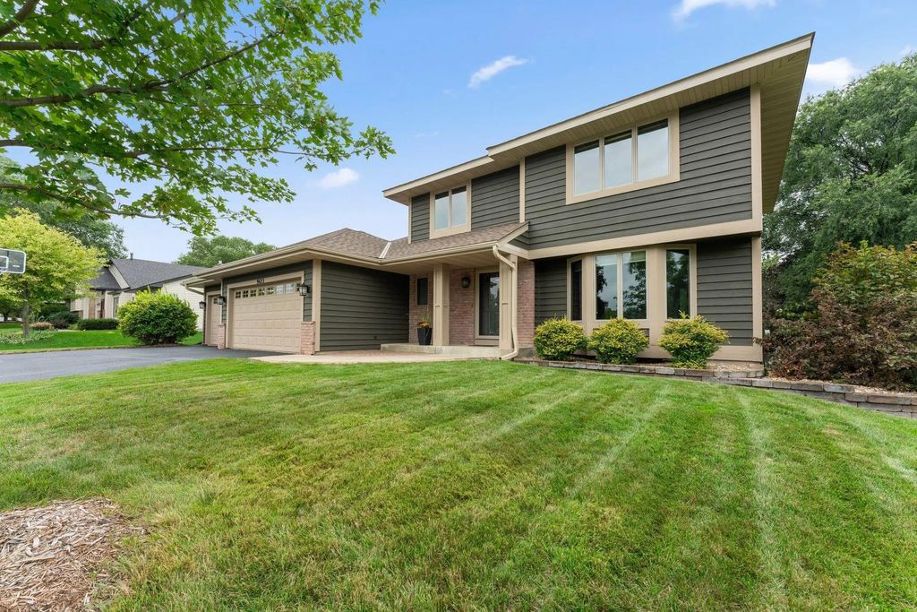 9623 161st Street W, Lakeville