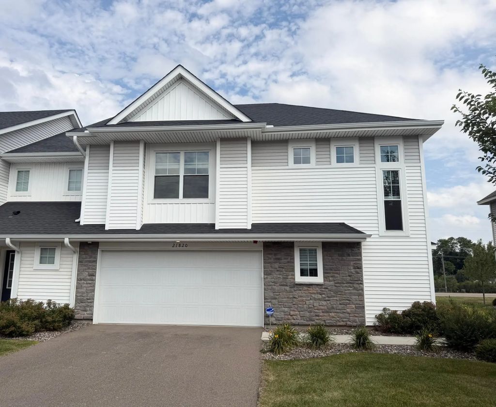 21820 Wisteria Way, Farmington