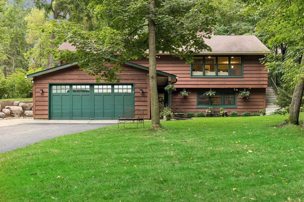 16609 Hidden Valley Road, Minnetonka