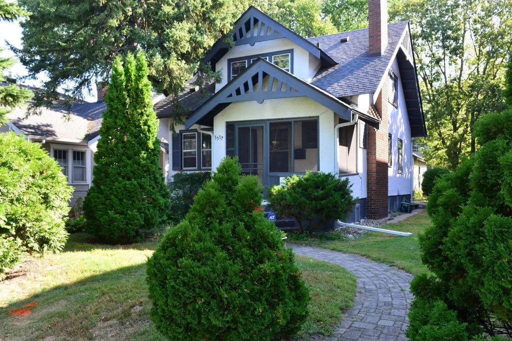 3537 Emerson Avenue S, Minneapolis