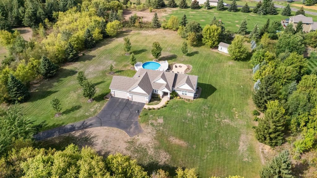 10972 255th Avenue Nw, Zimmerman