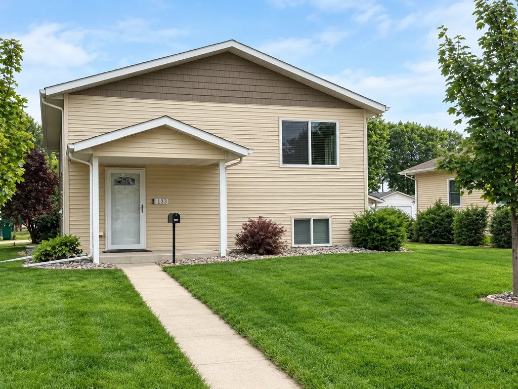 130 12th Street N, Breckenridge