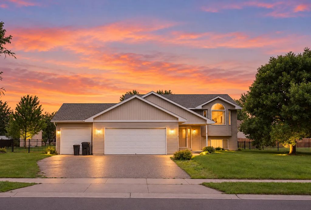 13474 Forrest Drive, Becker