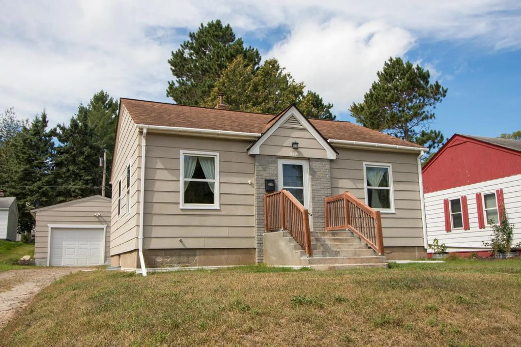 517 Ne 10th Avenue, Grand Rapids
