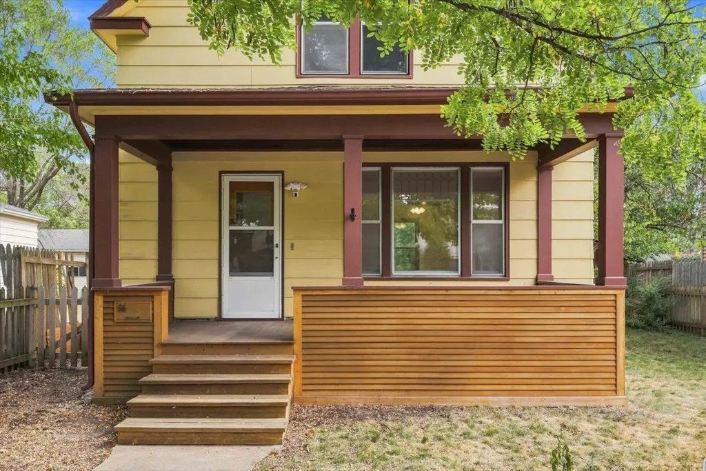56 Mckinley Place N, Saint Cloud
