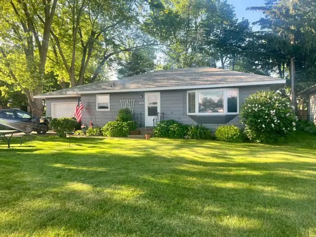 406 E Main Street, Milaca