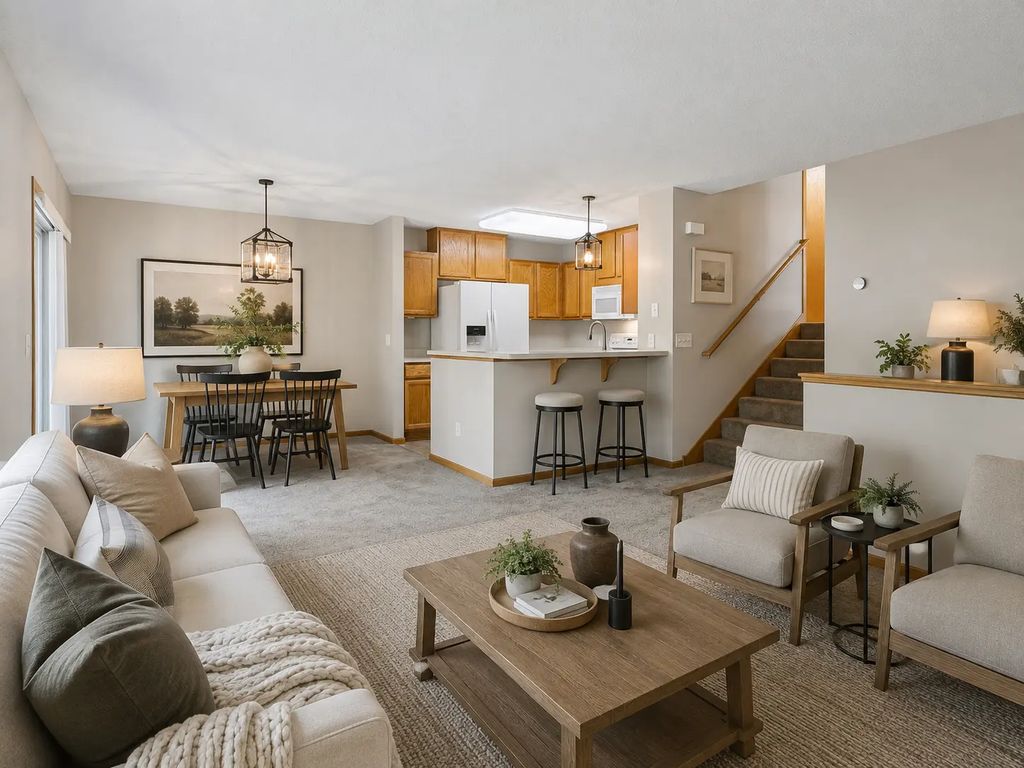 2085 Saint Johns Court, Woodbury