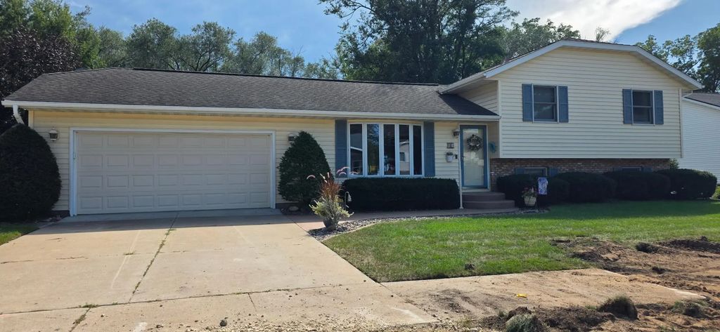 724 Well Street, Onalaska