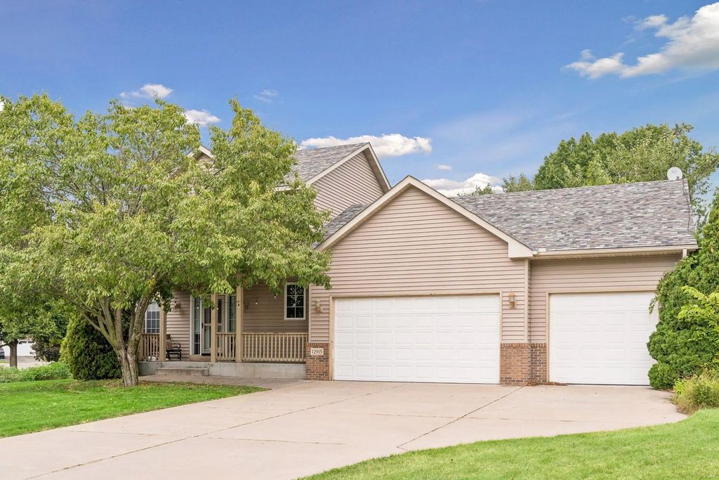 12915 195th Avenue Nw, Elk River
