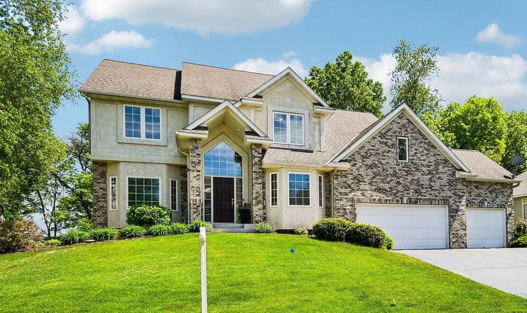 8813 Woodhill Drive, Savage