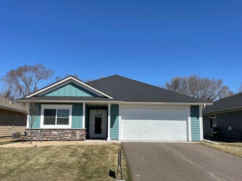17753 Everest Avenue, Lakeville
