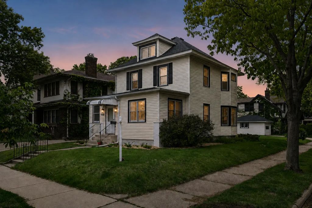 4453 Zenith Avenue S, Minneapolis