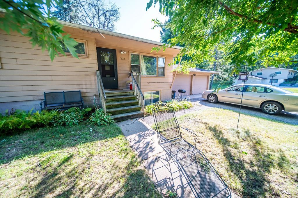 226 27th Street Ne, Rochester