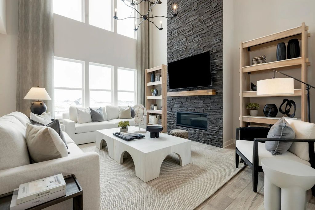 1566 Lund Way, Shakopee