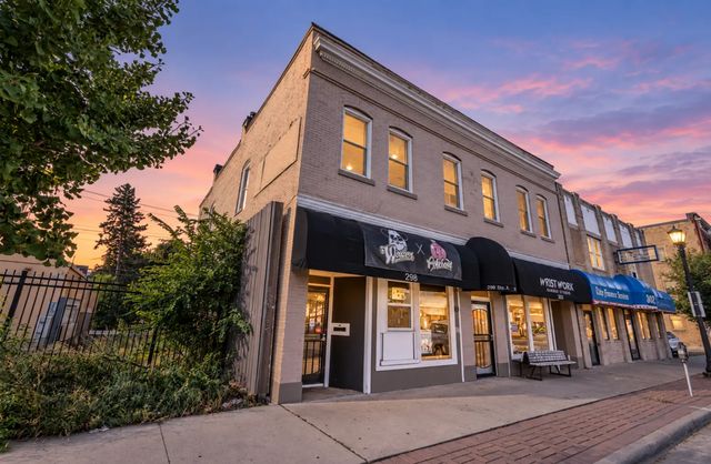 298 University Avenue W, St Paul