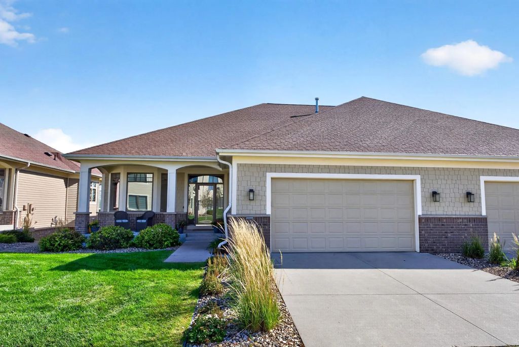 878 Diseworth Court Ne, Byron