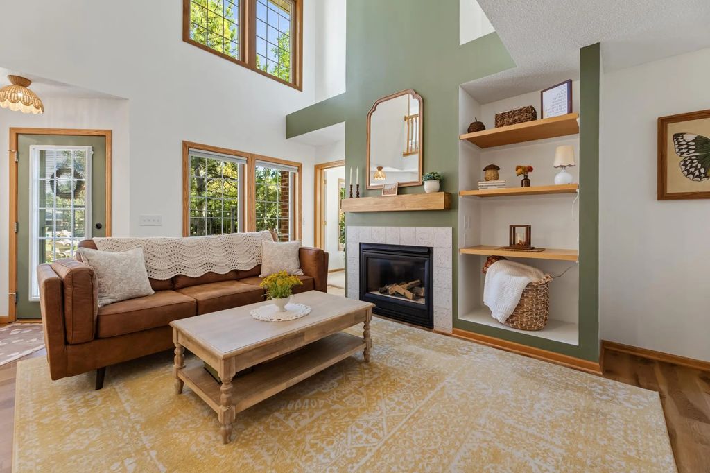 1812 Hunter Hill Road, Hudson
