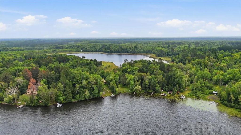 7199 Jola Road, Eveleth