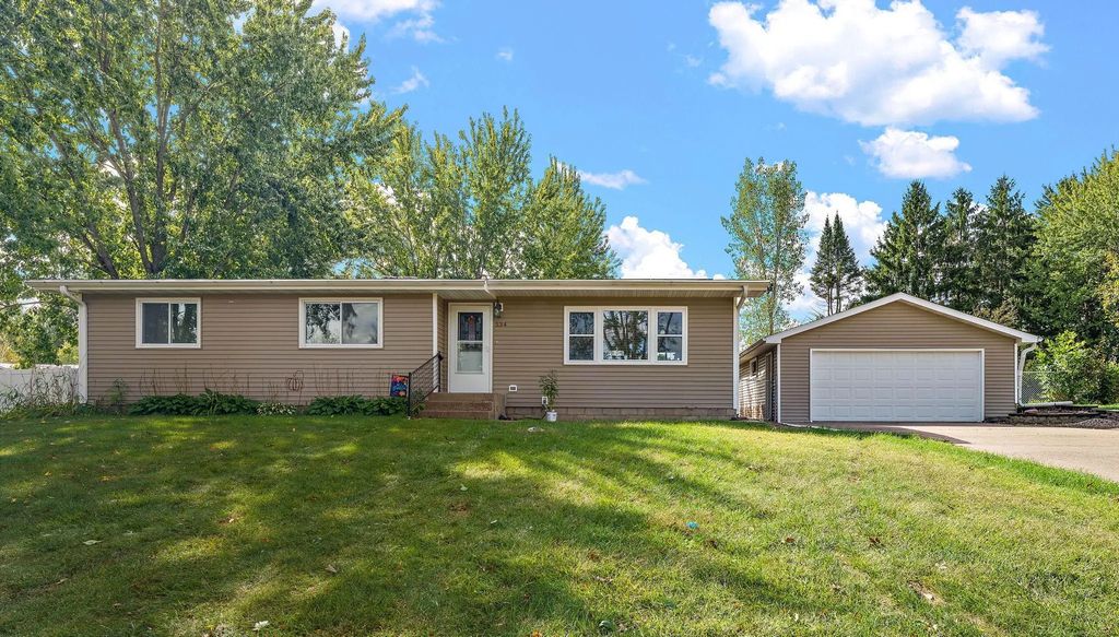 534 Derrick Drive, New Richmond