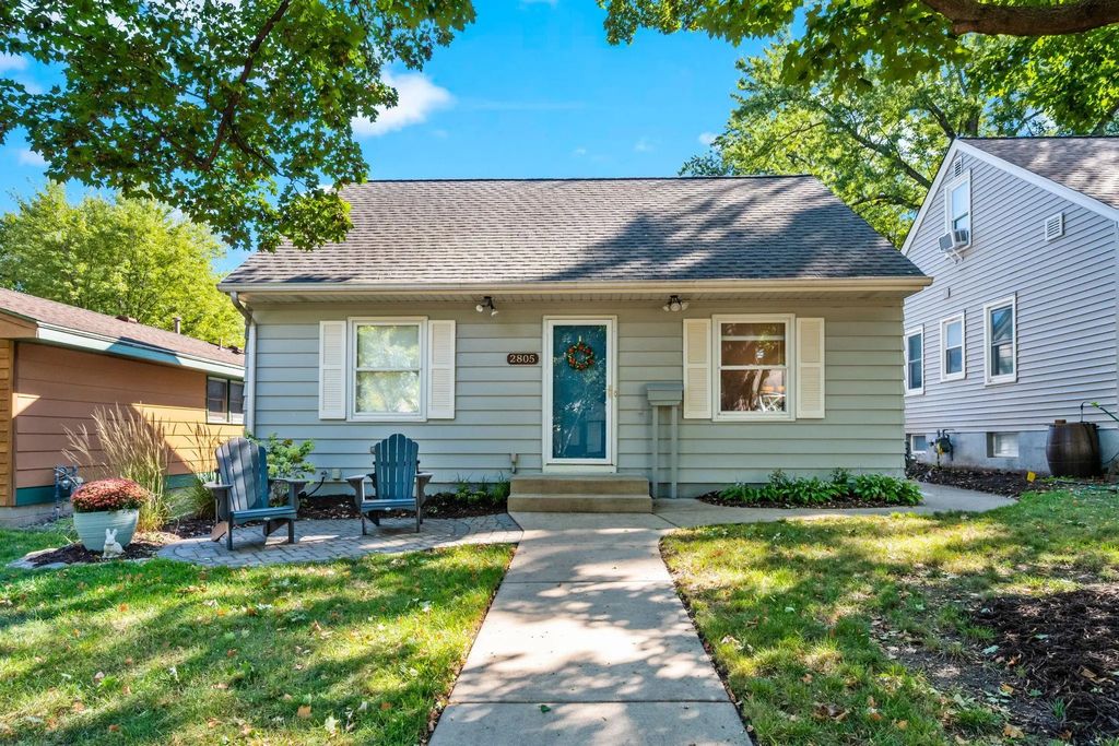 2805 Colorado Avenue S, St Louis Park