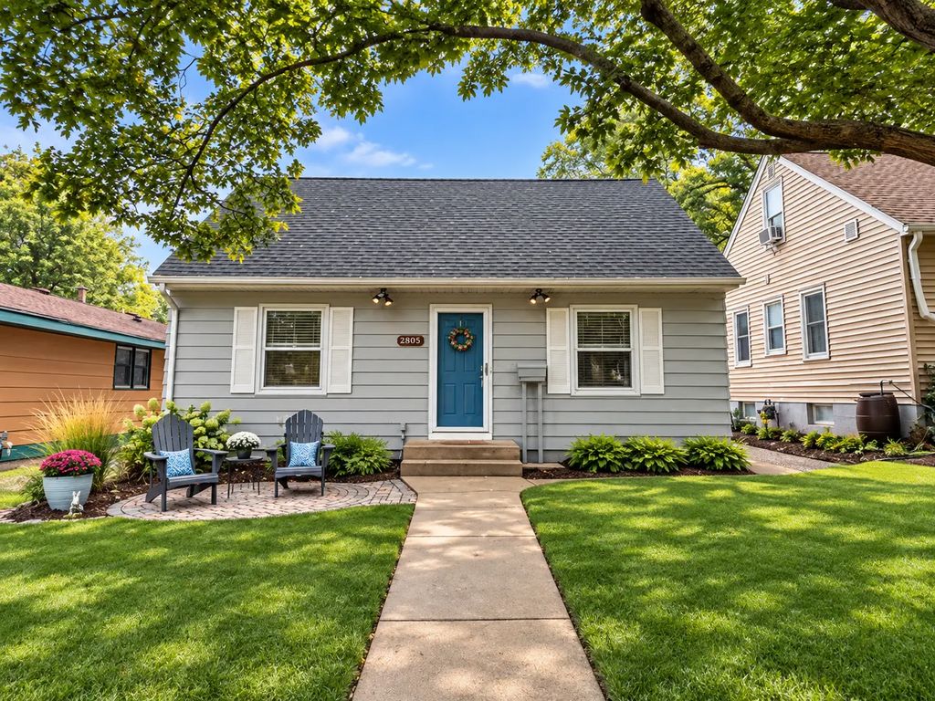 2805 Colorado Avenue S, Saint Louis Park