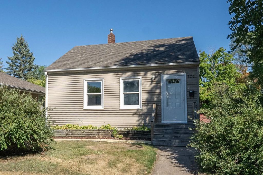 126 20th Avenue N, St Cloud