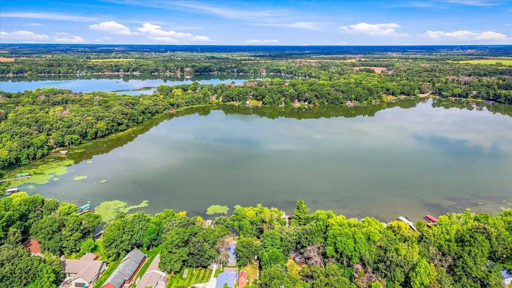 4776 115th Avenue, Clear Lake