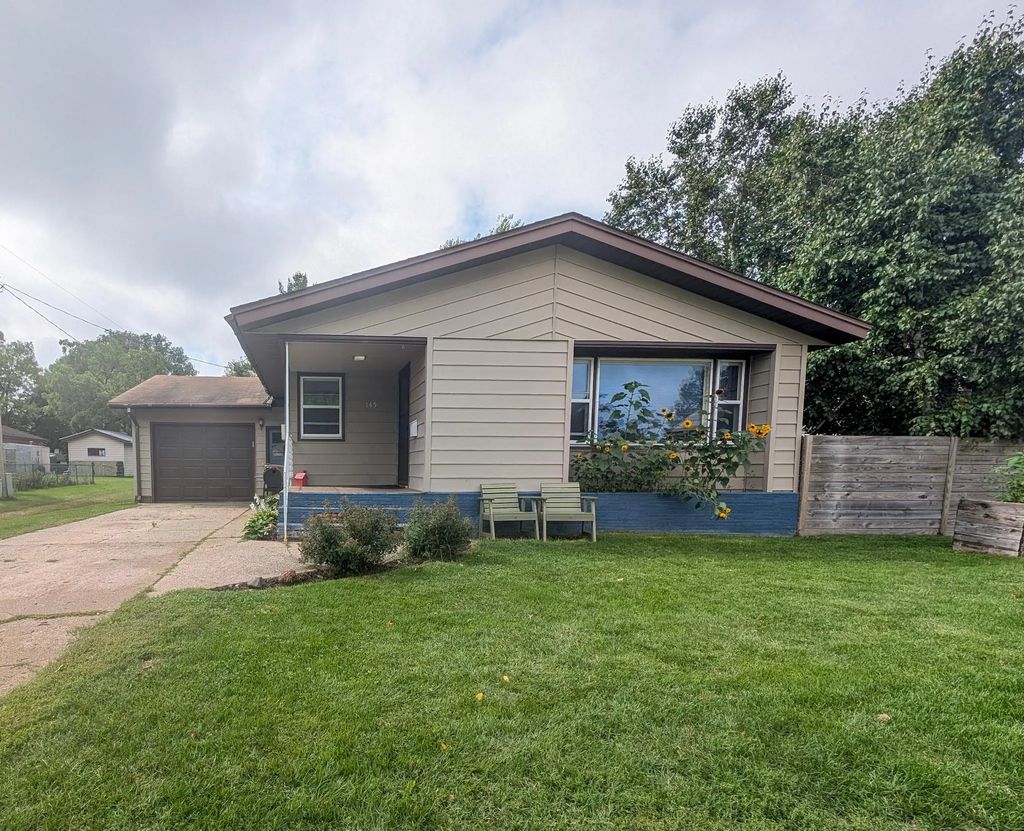 145 5th Street Nw, Perham
