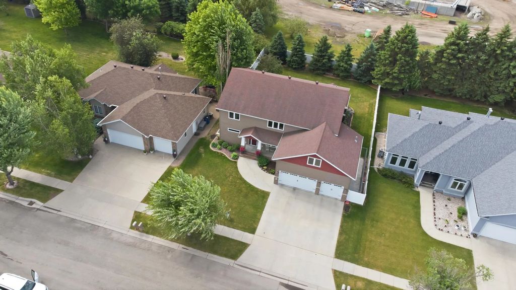 965 18th Avenue Circle N, Moorhead