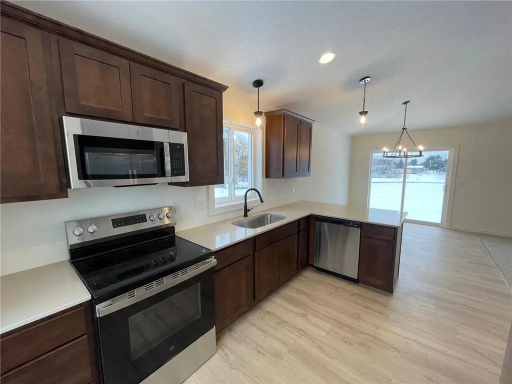 34026 Walbo Drive Nw, Cambridge