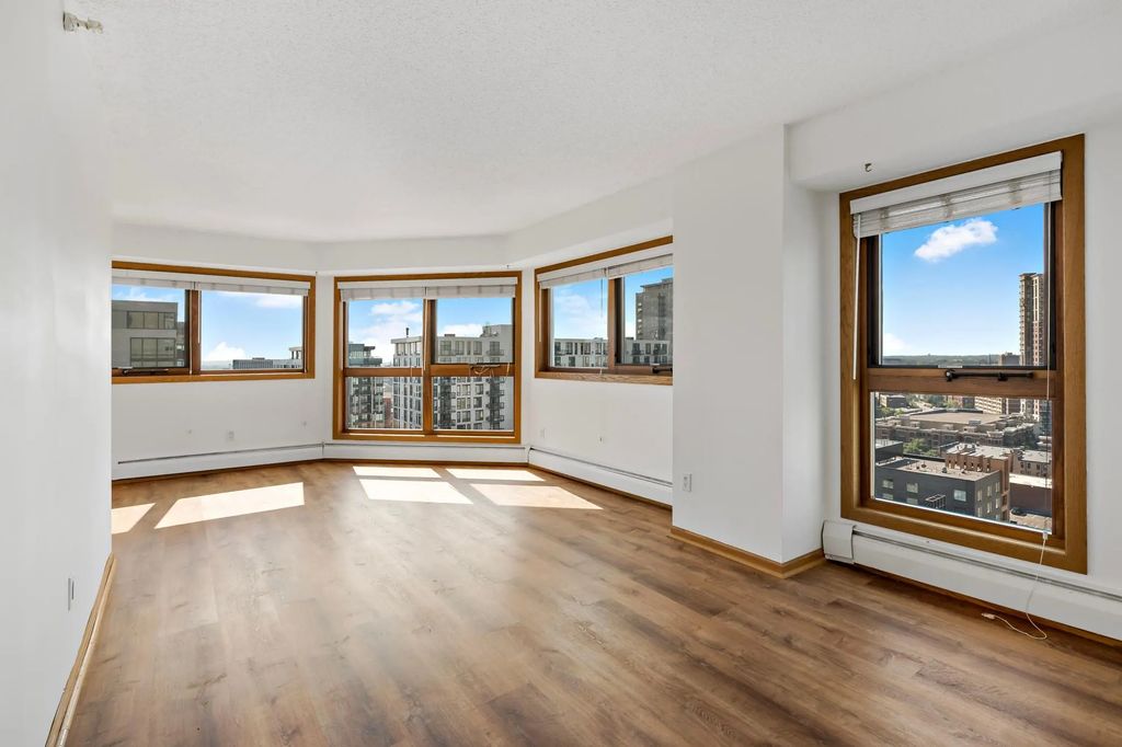 433 S 7th Street 1627, Minneapolis
