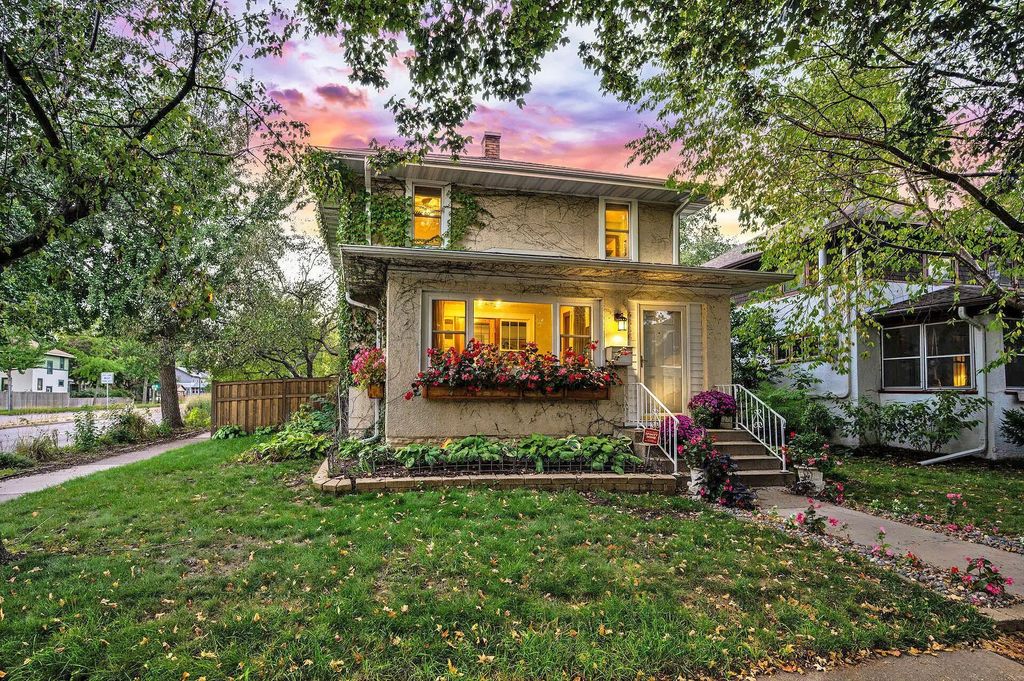 4556 43rd Avenue S, Minneapolis
