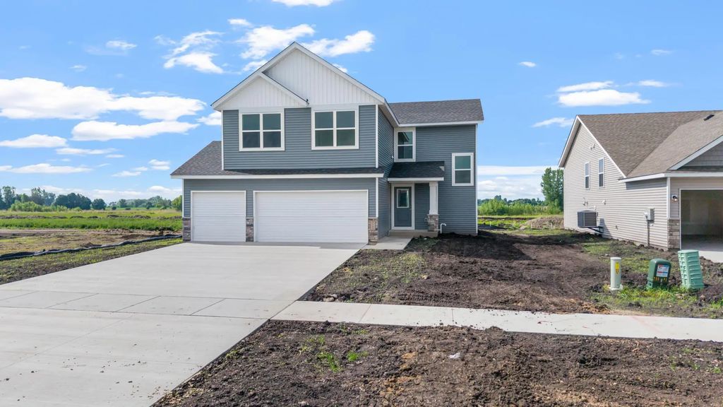 533 Sienna Drive, Watertown
