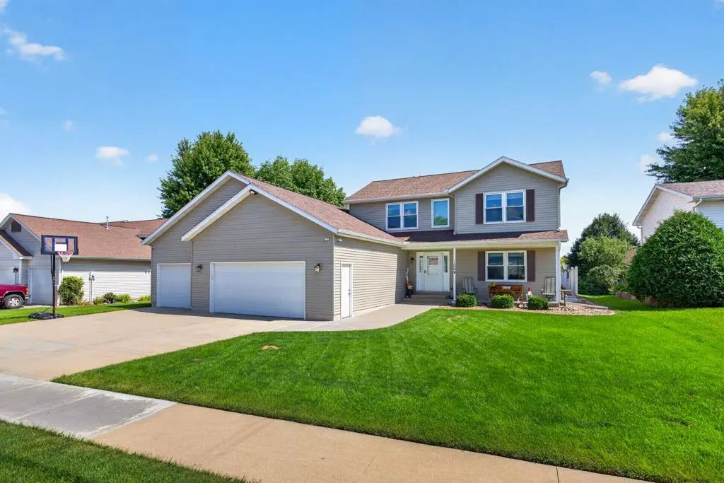 1008 Golfers Court Se, Rochester