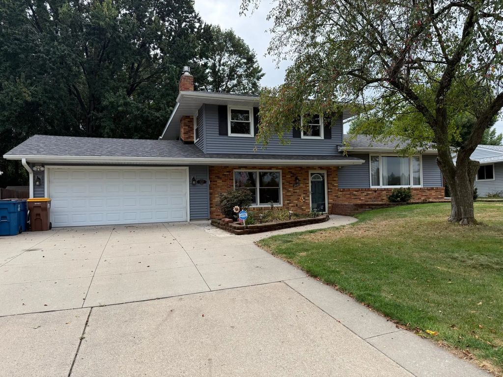 2442 Orchard Lane, White Bear Lake