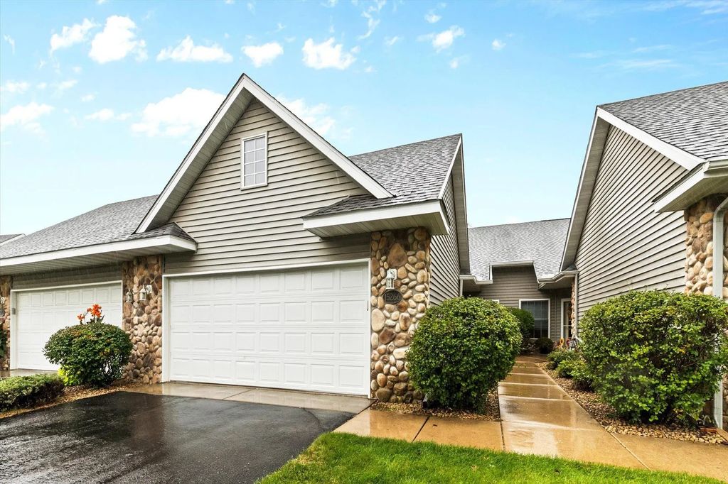 15266 Cobalt Street Nw, Ramsey