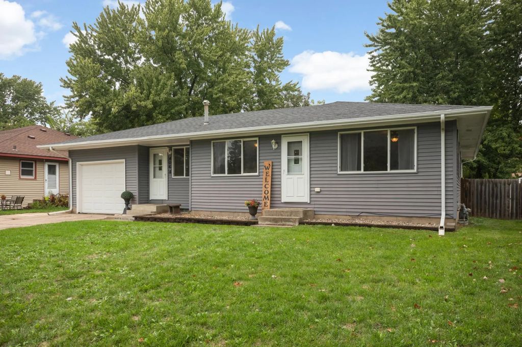 406 18th Street W, Hastings