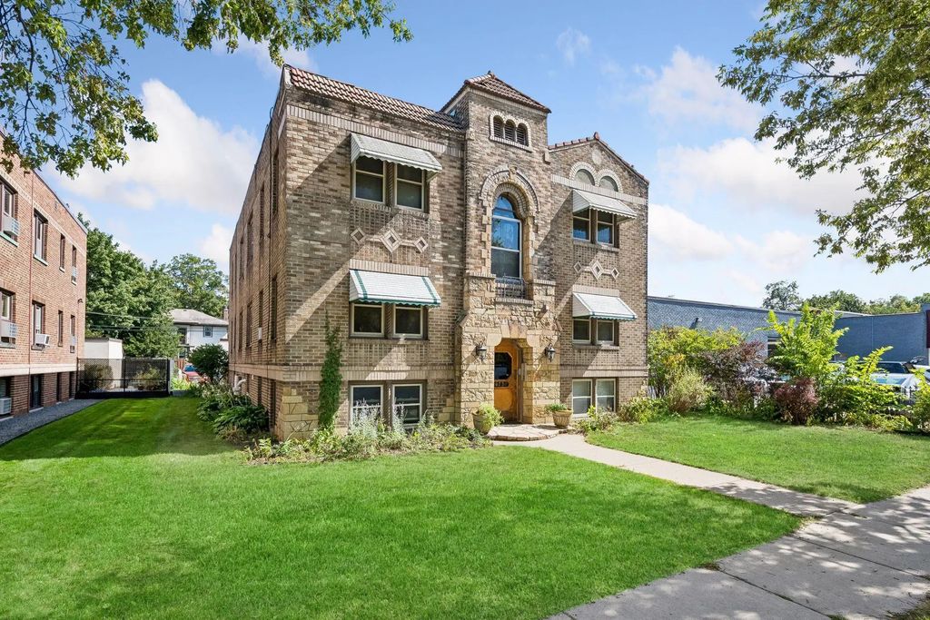 4731 Nicollet Avenue 2, Minneapolis