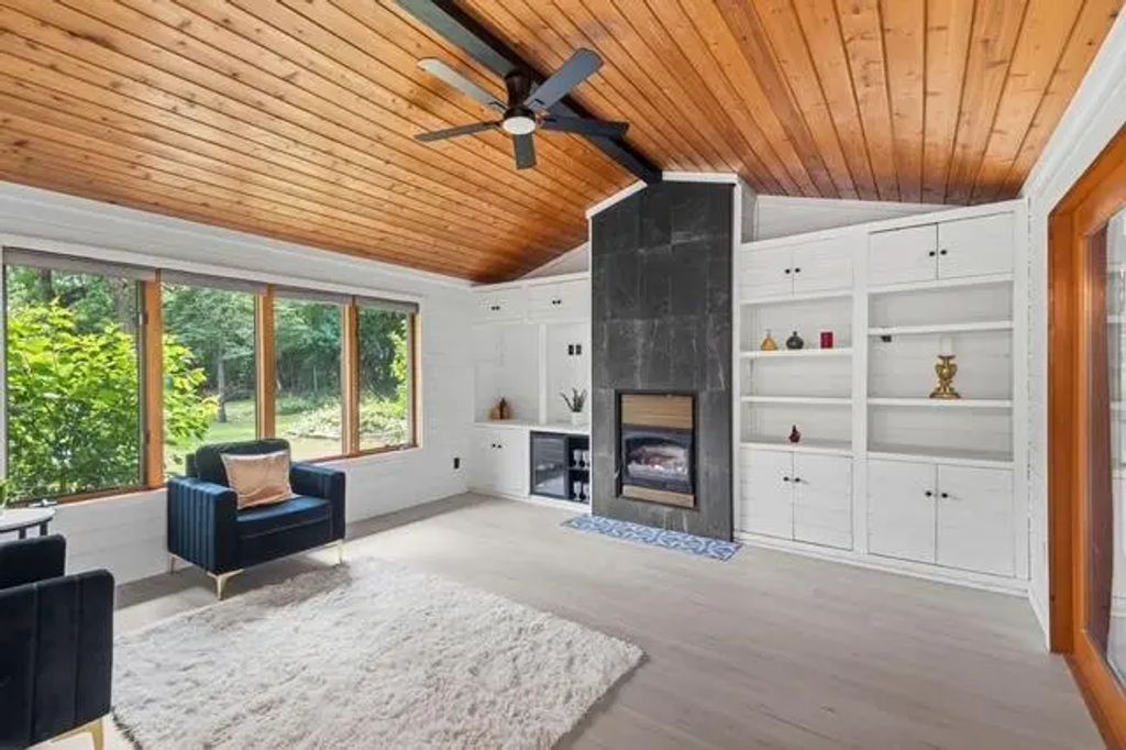 3662 Robin Lane, Minnetonka