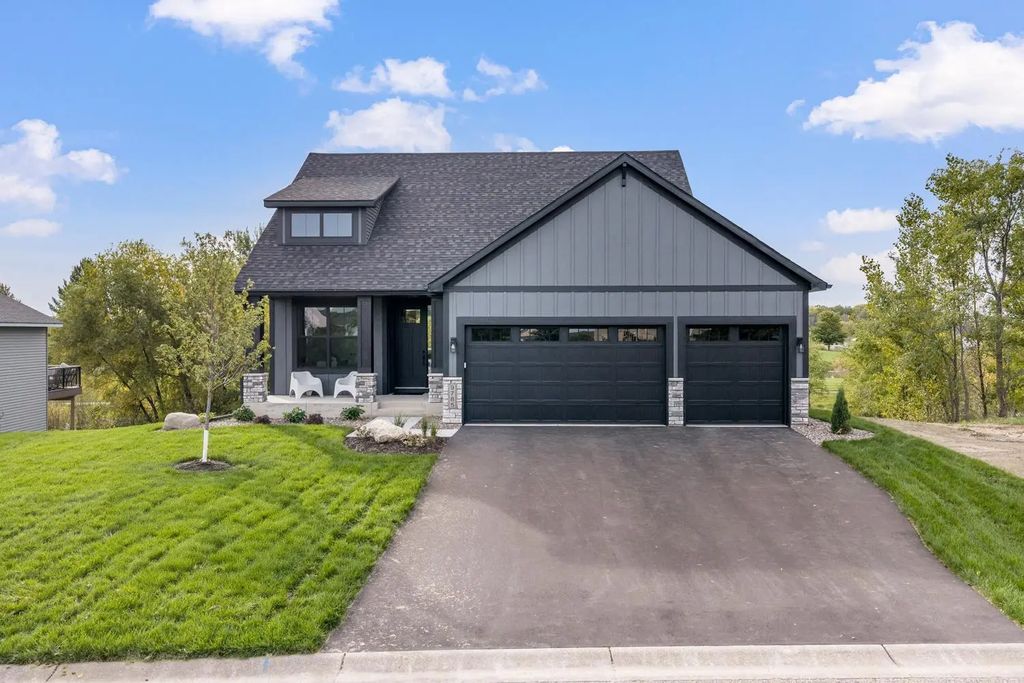 9785 Pinehurst Drive, Elko New Market