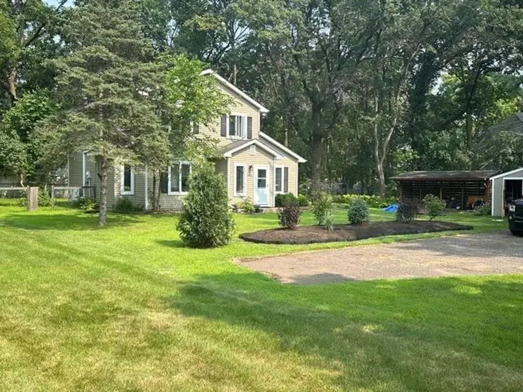 4480 Otter Lake Road, White Bear Lake