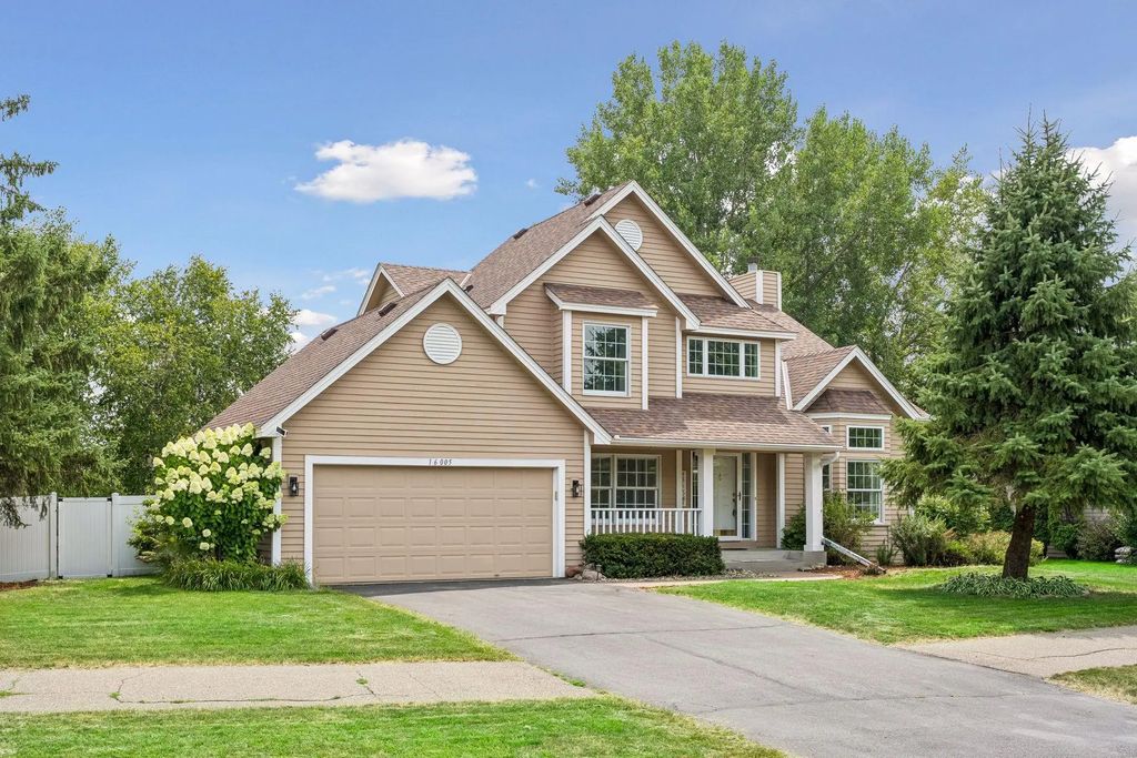 16005 22nd Avenue N, Plymouth
