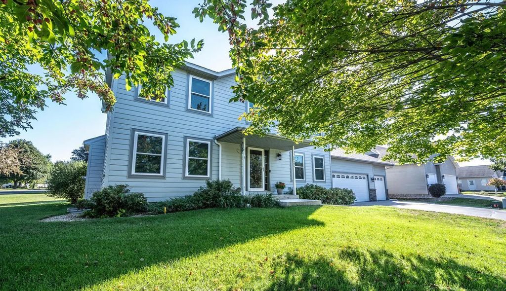 18474 Everest Path, Farmington