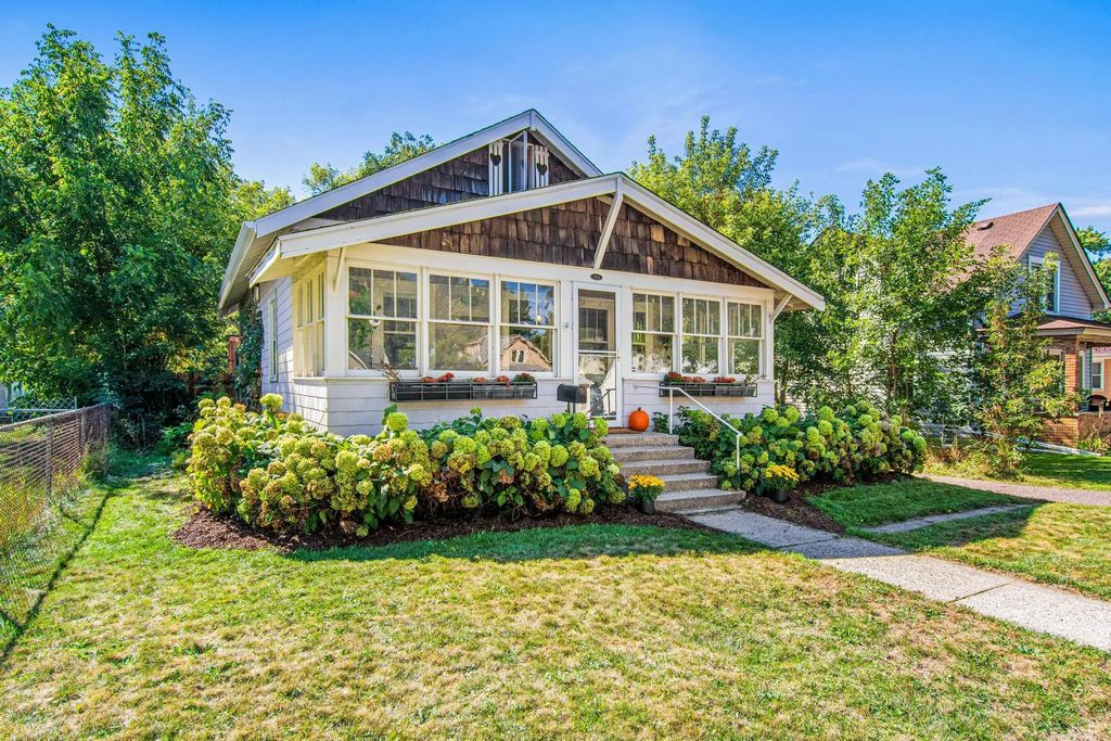 1944 Minnehaha Avenue E, Saint Paul
