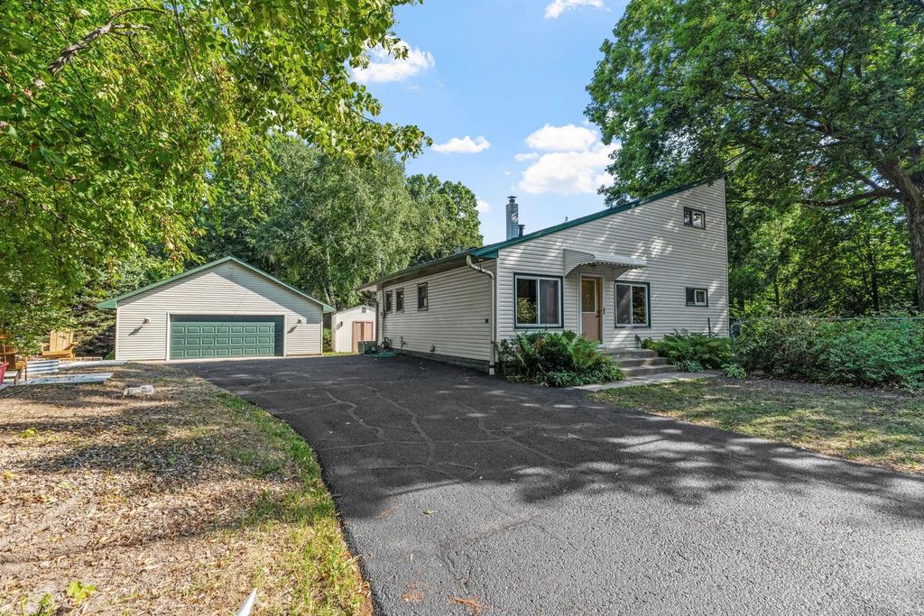 4753 Burns Road, Mound