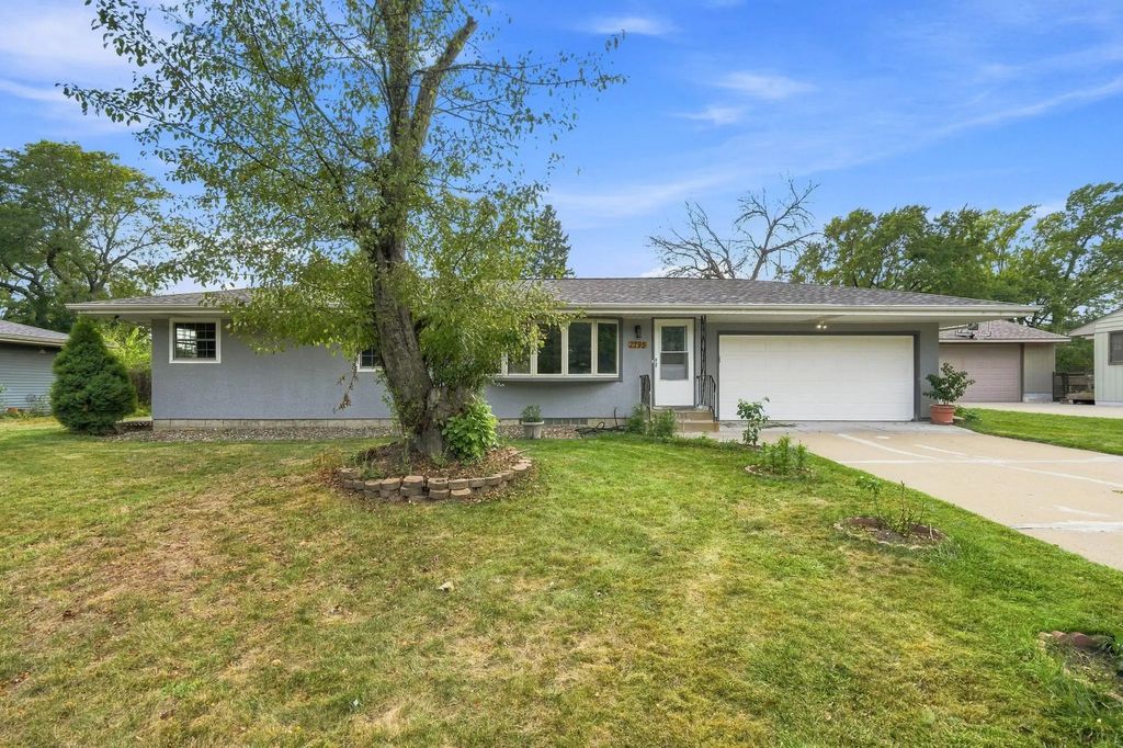 2795 Farrington Street, Roseville