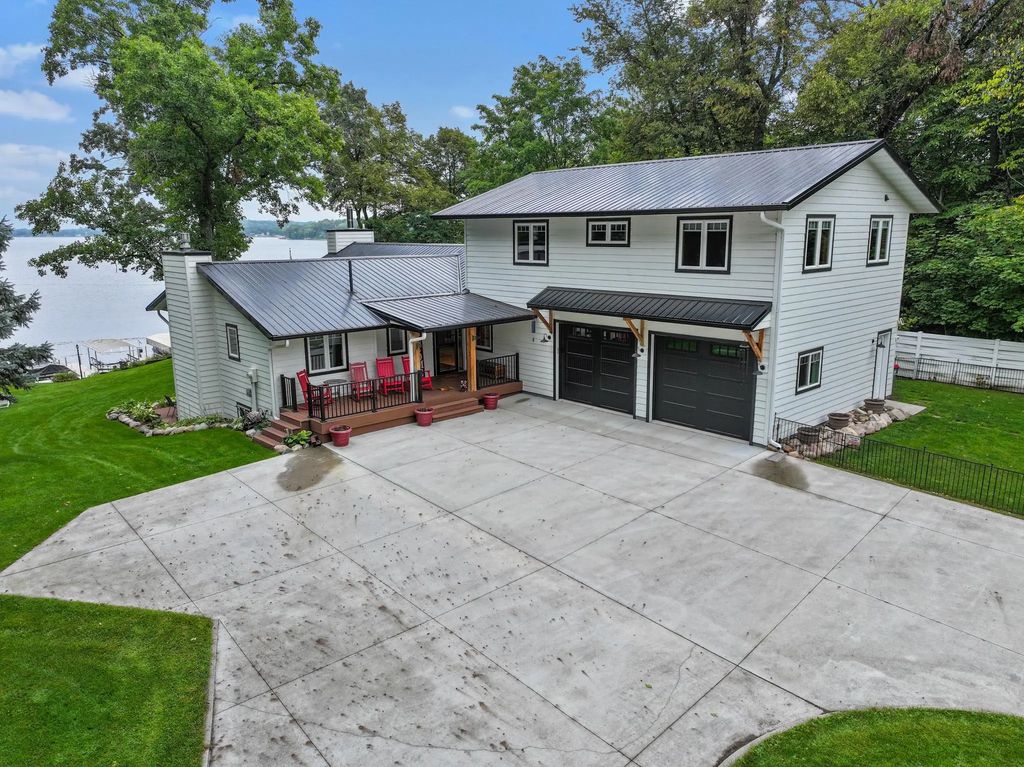 2207 S Le Homme Dieu Drive Ne, Alexandria