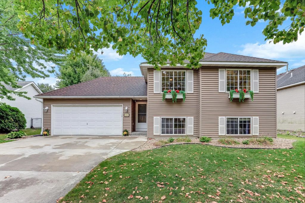 711 12th Street, Farmington