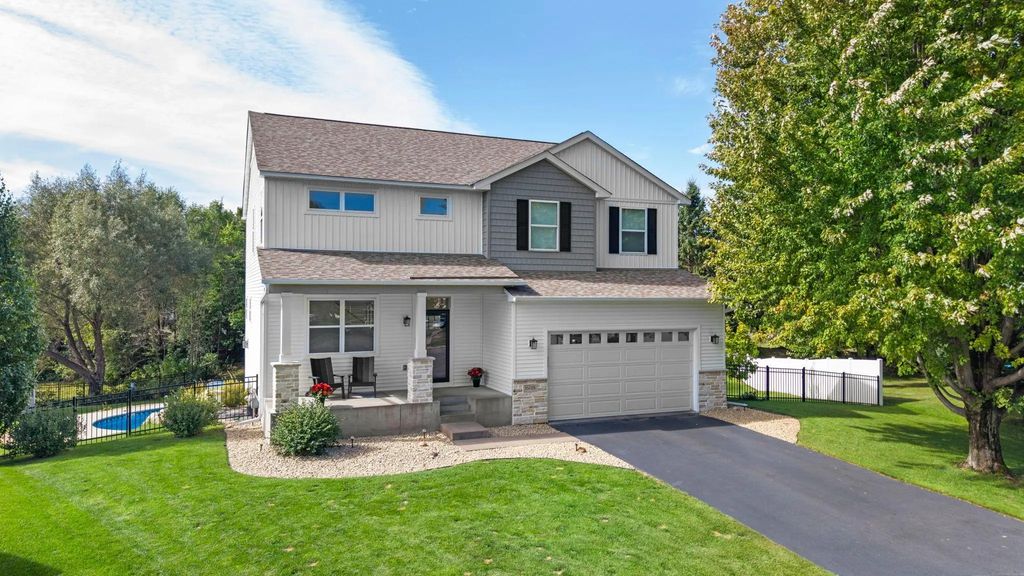 16018 Iodine Street Nw, Ramsey